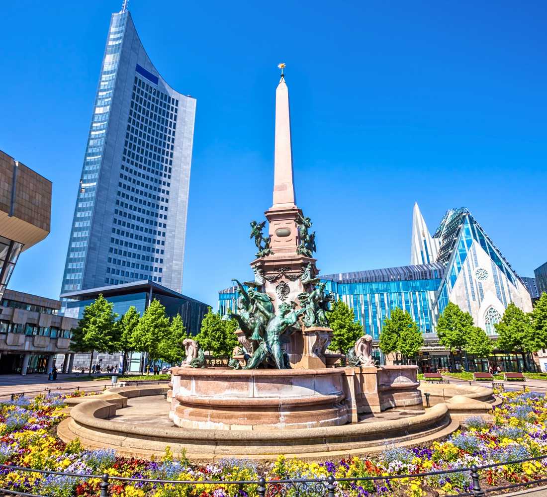 Hop-on hop-off sightseeing bus tours in Leipzig, Germany – Open-top buses, top attractions, and free cancellation in 2026